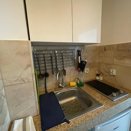 아파트 Ochota & Kitchenette & Washer